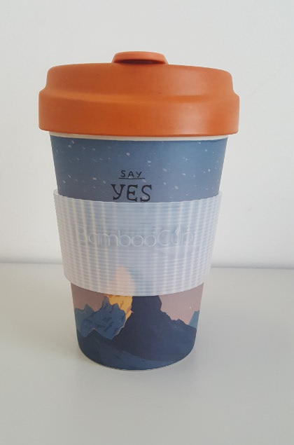 https://www.seasandstraws.com/images/bamboo-cup-with-sleeve.jpg